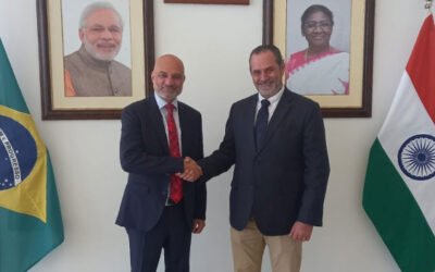 CEO da Mahindra Brasil visita embaixada da Índia para fortalecer relações diplomáticas e comerciais